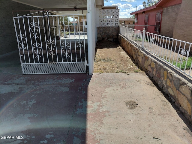 409 Lisbon St, El Paso, TX 79905 - photo 19