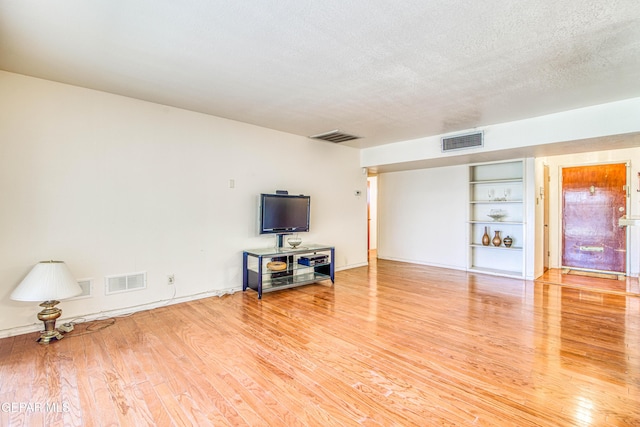 4301 Larchmont Dr, El Paso, TX 79902 - photo 18