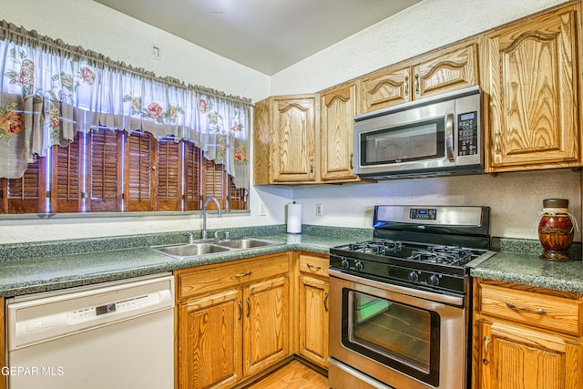 4301 Larchmont Dr, El Paso, TX 79902 - photo 23