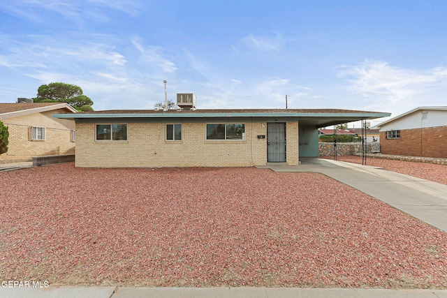 2621 Prestwick Rd, El Paso, TX 79925 - photo 1