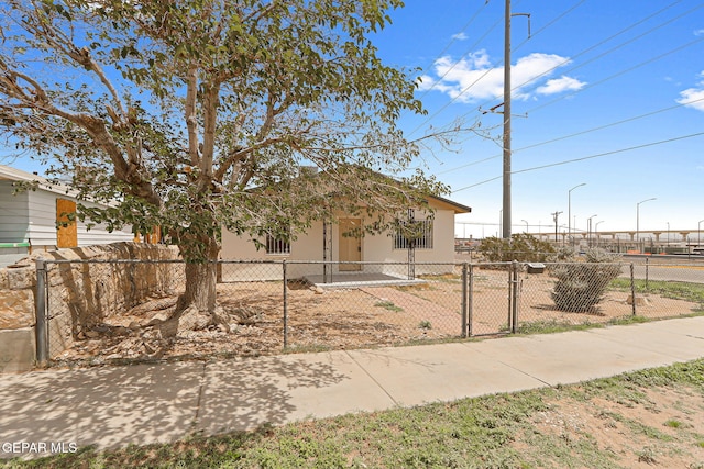 4029 Lincoln Ave, El Paso, TX 79930 - photo 1