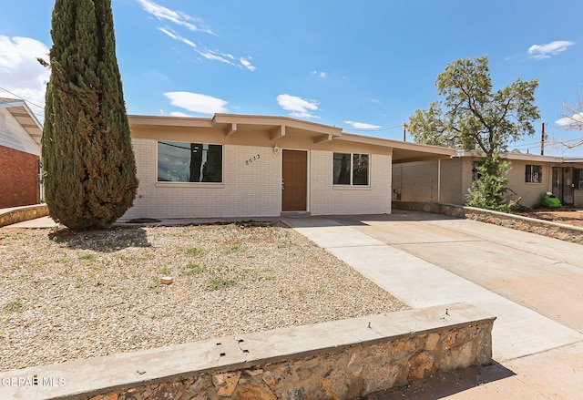 8633 Mercury St, El Paso, TX 79904 - photo 2