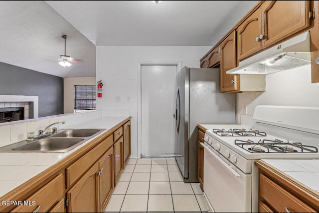 12166 Royal Woods Dr, El Paso, TX 79936 - photo 23