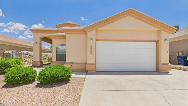 5544 Gustavo Madrid Ln, El Paso, TX 79934 - photo 1