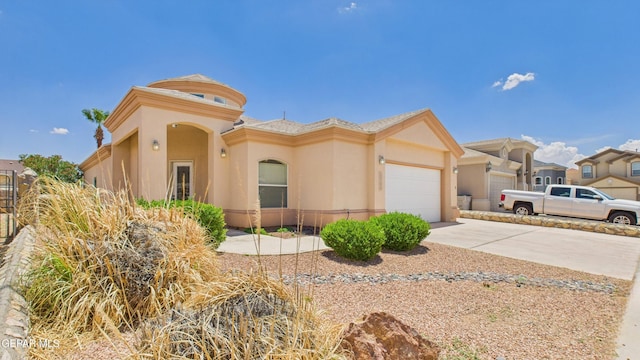 5544 Gustavo Madrid Ln, El Paso, TX 79934 - photo 3