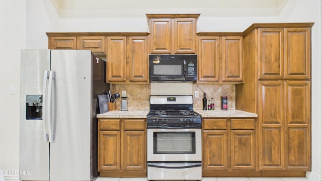 5544 Gustavo Madrid Ln, El Paso, TX 79934 - photo 17