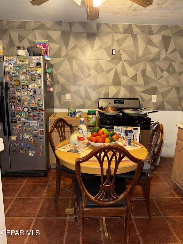 305 Edith Dr, El Paso, TX 79915 - photo 6
