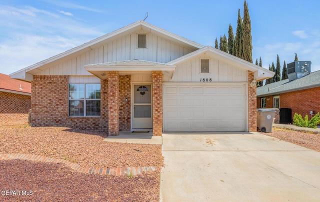 1808 Loanda Ln 178698, El Paso, TX 79928 - photo 1