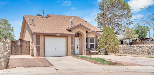 10400 Kirkland St, Socorro, TX 79927 - photo 2