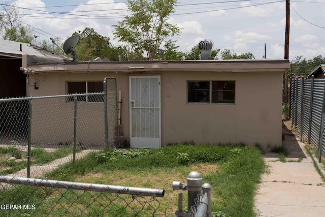 209 N Seville Dr, El Paso, TX 79905 - photo 6