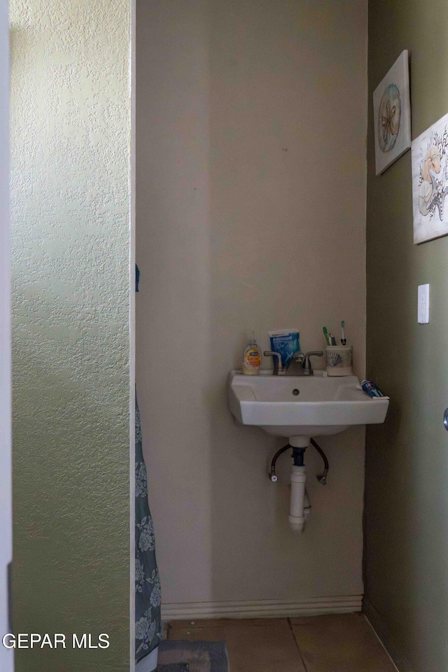 209 N Seville Dr, El Paso, TX 79905 - photo 29