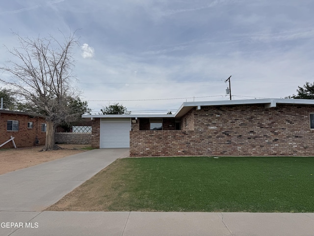 5233 Chateau Ave, El Paso, TX 79924 - photo 1