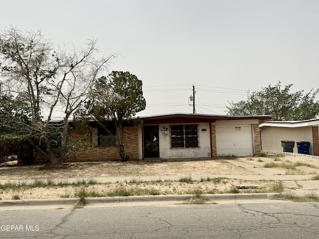 2205 Escarpa Dr, El Paso, TX 79935 - photo 1