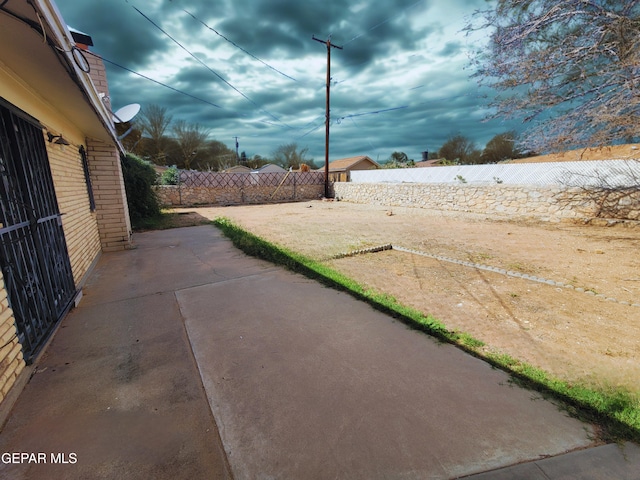10021 Suez Dr, El Paso, TX 79925 - photo 23