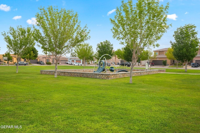 14236 Meadow Lake Ave, El Paso, TX 79938 - photo 52