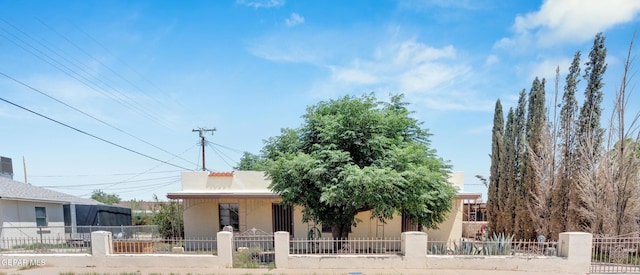 460 Chesak Cir, El Paso, TX 79905 - photo 2