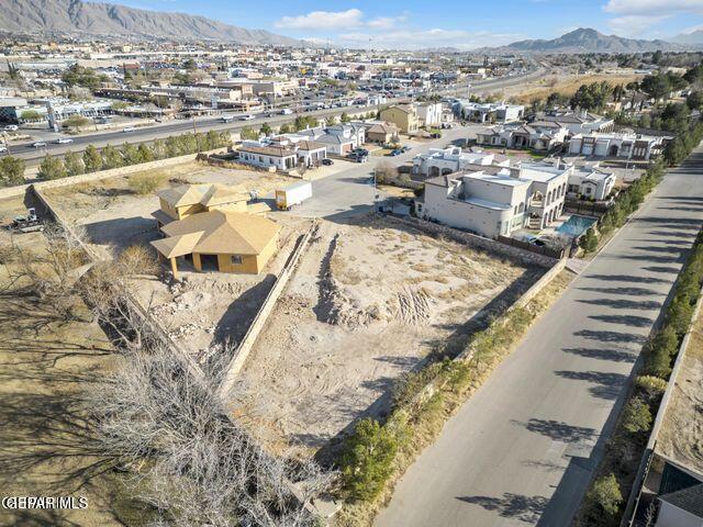 5029 Jardines Pl, El Paso, TX 79932 - photo 7