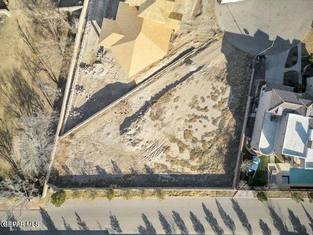 5029 Jardines Pl, El Paso, TX 79932 - photo 8