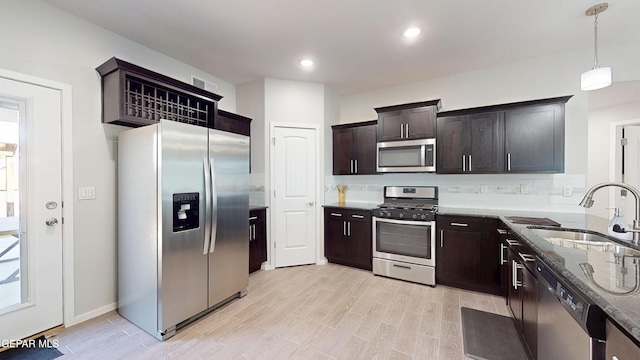 219 Notts Way, El Paso, TX 79928 - photo 13