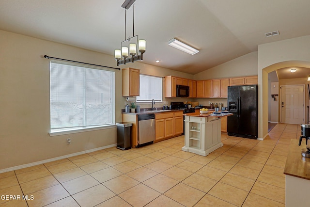 12013 Copper Head Ln, El Paso, TX 79934 - photo 21