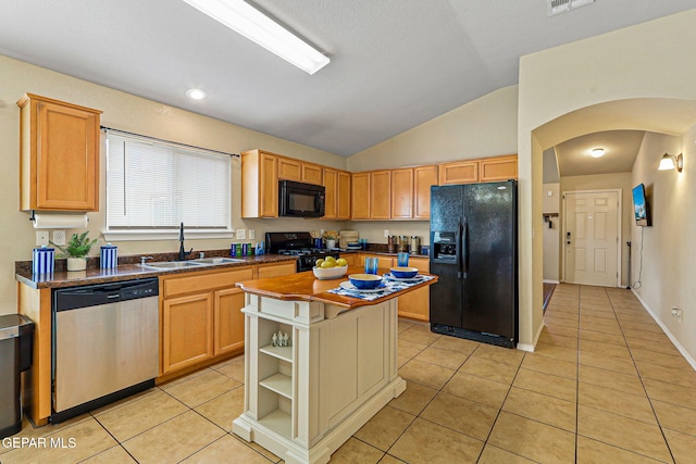 12013 Copper Head Ln, El Paso, TX 79934 - photo 12
