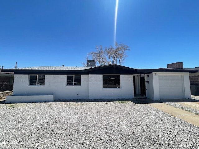 8910 Strand Ln, El Paso, TX 79904 - photo 1