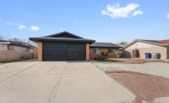 10213 Shipley Ave, El Paso, TX 79925 - photo 1