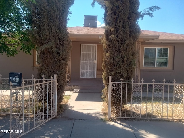 405 Lafayette Dr, El Paso, TX 79915 - photo 1