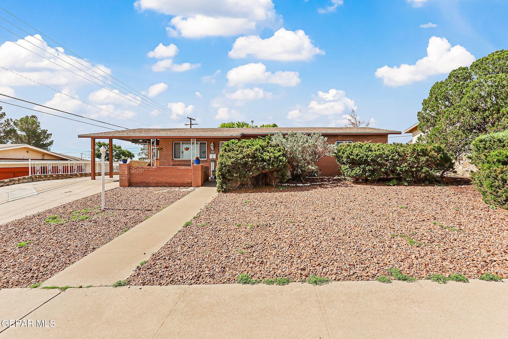 3410 Volcanic Ave, El Paso, TX 79904 - photo 1