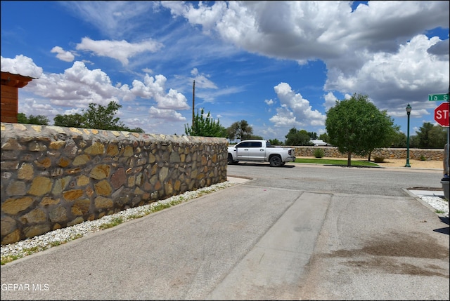 6581 Hoop St, El Paso, TX 79932 - photo 47