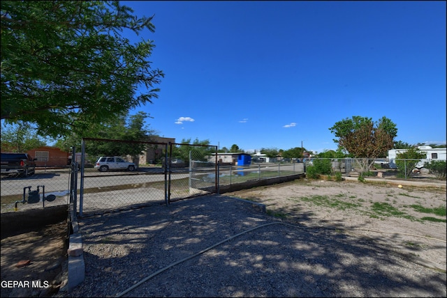 10209 Haynes Rd, El Paso, TX 79927 - photo 20