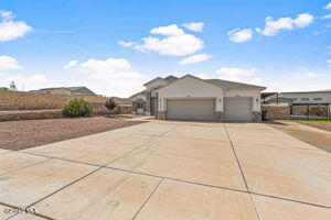 7421 Los Poblanos Dr, Canutillo, TX 79835 - photo 64