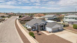 7421 Los Poblanos Dr, Canutillo, TX 79835 - photo 5