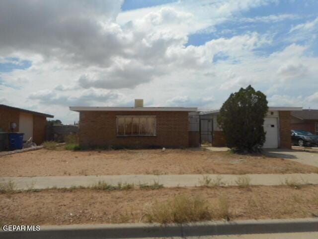 3453 Wayside St, El Paso, TX 79936 - photo 1