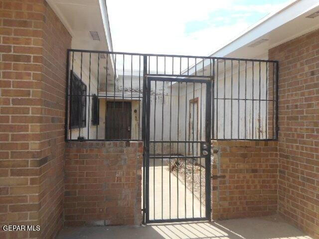3453 Wayside St, El Paso, TX 79936 - photo 3