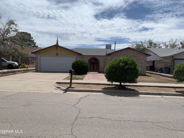 3324 Kilgore Pl, El Paso, TX 79936 - photo 1