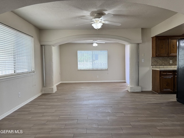 792 Colchester Dr, El Paso, TX 79912 - photo 4