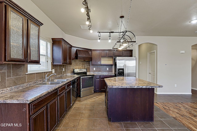 5333 Lucio Moreno Dr, El Paso, TX 79934 - photo 14