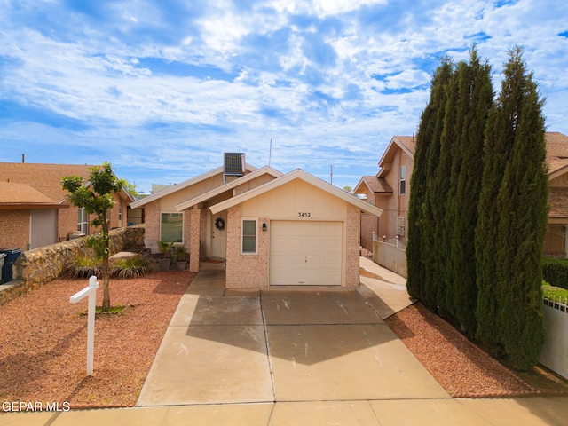 3452 Chickasaw Dr, El Paso, TX 79936 - photo 1