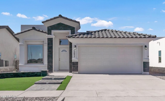 13920 Paseo Perlas Dr, El Paso, TX 79928 - photo 2