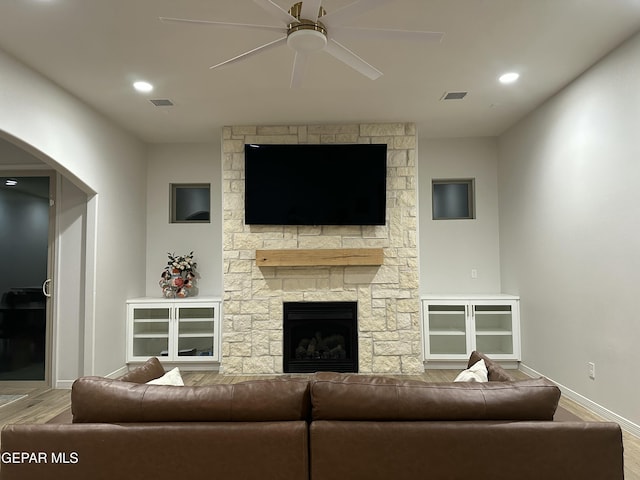 2325 Tony Harper St, El Paso, TX 79938 - photo 2