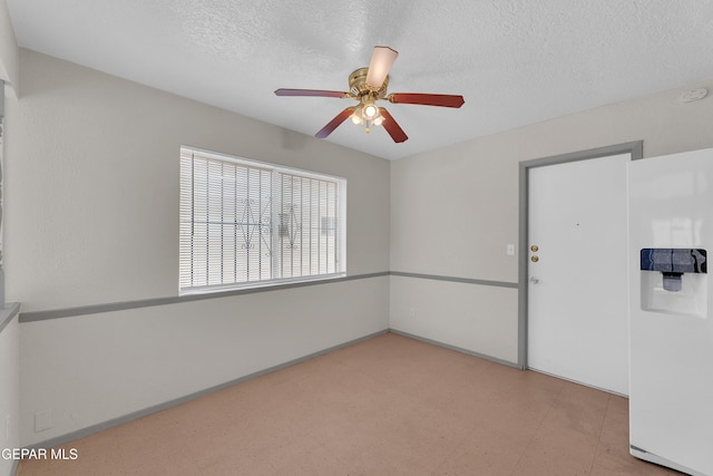 10919 Bywood Dr, El Paso, TX 79936 - photo 9