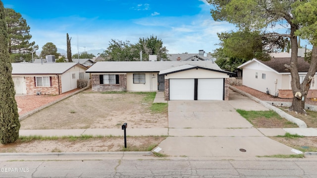 10919 Bywood Dr, El Paso, TX 79936 - photo 35