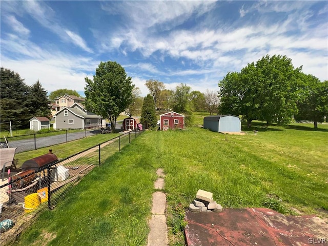 view of yard with a shed