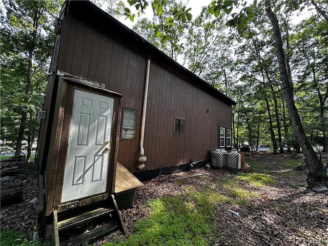 view of outdoor structure