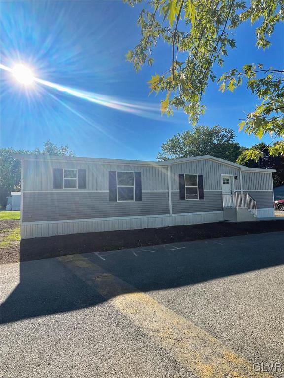 3444 Franklin Sq, Moore Twp, PA 18067 - view of manufactured / mobile home
