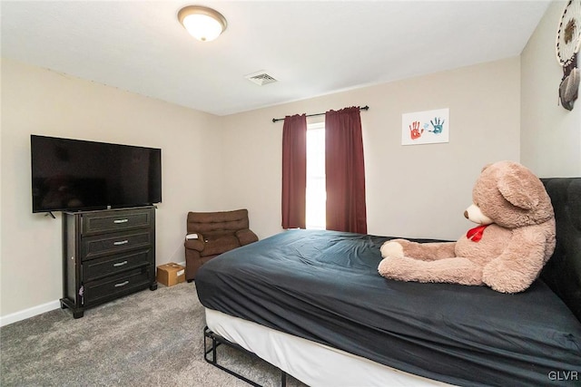 bedroom featuring carpet floors