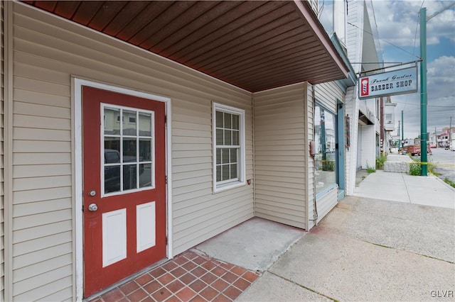 view of entrance to property