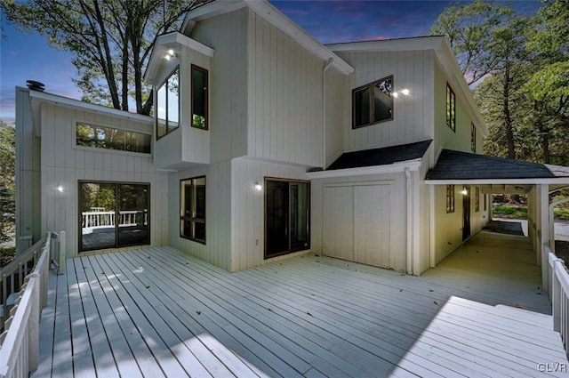 view of deck at dusk