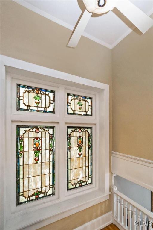 room details featuring ornamental molding